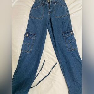 Women cargo jeans